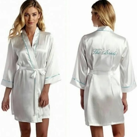 Linea Donatella “The Bride” robe - Picture 1 of 4
